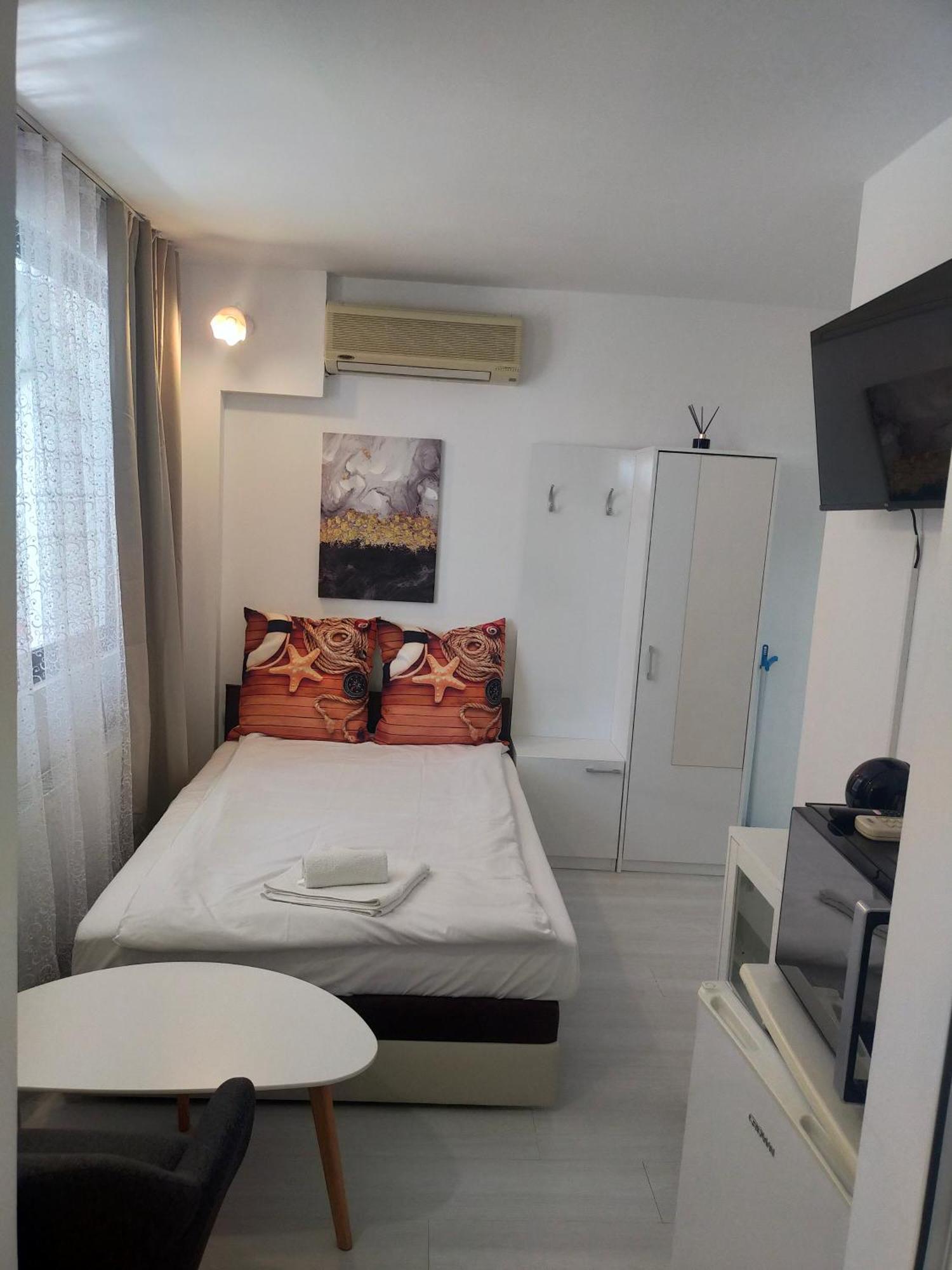 Sozopol Romance Apartments Bagian luar foto